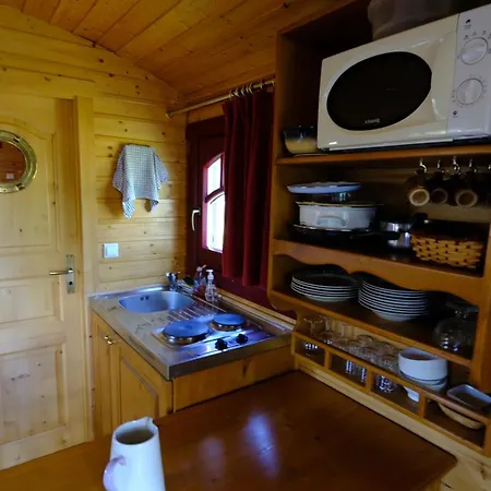 Lantgård Les Roulottes De La Ferme Des Chanaux *