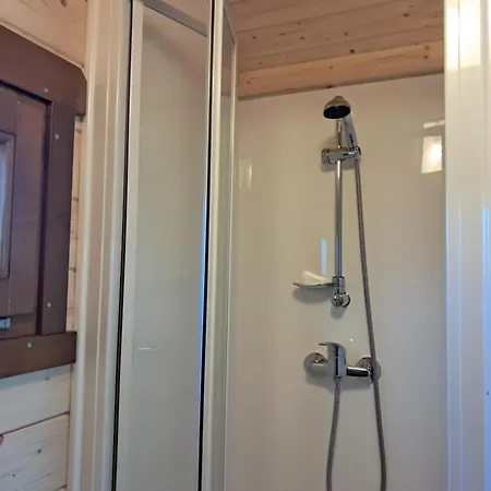 Les Roulottes De La Ferme Des Chanaux Farm stay Saint-Julien-d'Ance
