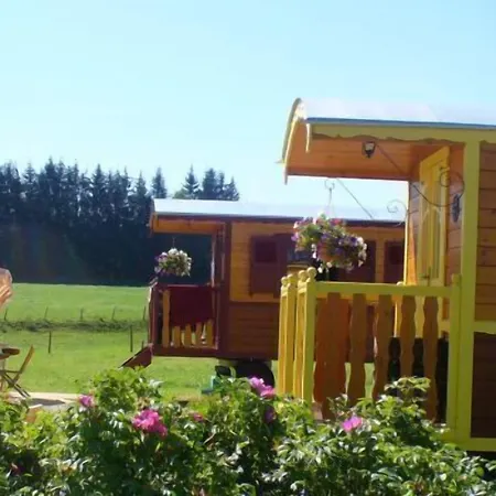 Les Roulottes De La Ferme Des Chanaux *