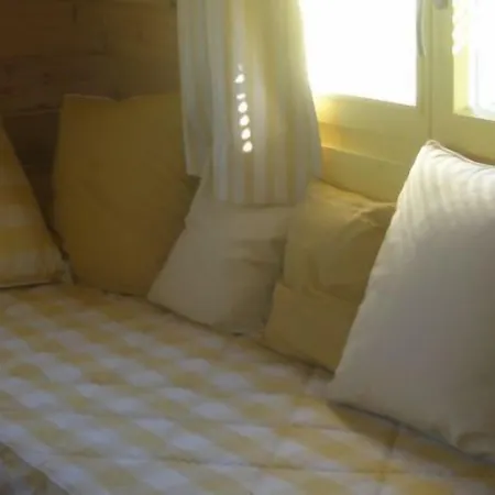 Gospodarstwo agroturystyczne Les Roulottes De La Ferme Des Chanaux