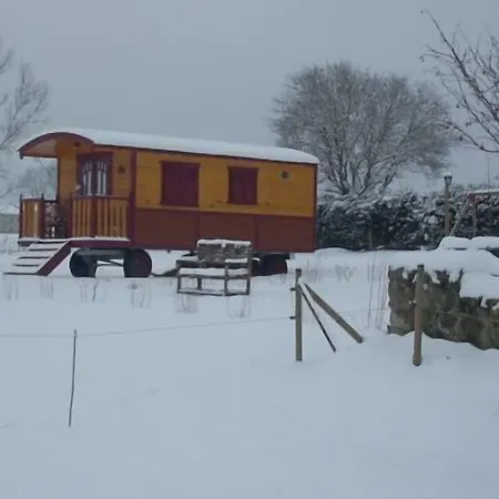 Les Roulottes De La Ferme Des Chanaux Saint-Julien-d'Ance