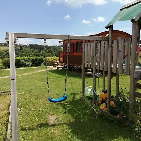 Lantgård Les Roulottes De La Ferme Des Chanaux Saint-Julien-d'Ance
