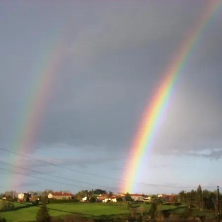 Gospodarstwo agroturystyczne Les Roulottes De La Ferme Des Chanaux *